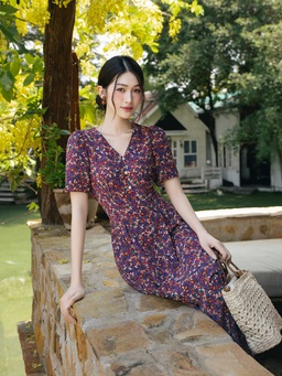 Đi làm, đi học đều đẹp dịu dàng, sang trọng với váy họa tiết