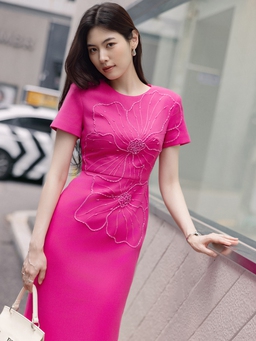 Váy midi tuy giản đơn nhưng lại đẹp xuất sắc