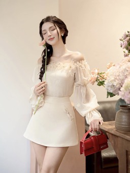 Diện trang phục tiểu thư ngày hè ‘đốn tim’ mọi ánh nhìn