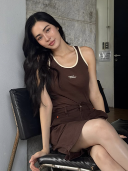 Đa dạng phong cách từ áo tank top