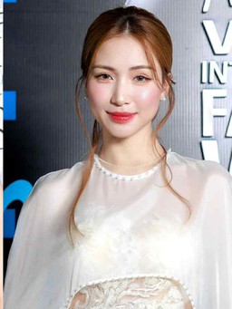 Hòa Minzy mặc kín đáo, Trương Quỳnh Anh quyến rũ tại sự kiện