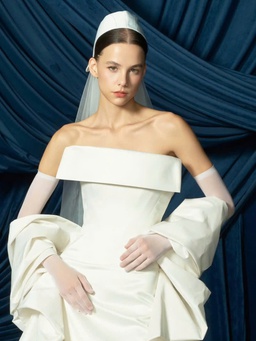 Váy cưới độc đáo cho những nàng dâu phóng khoáng