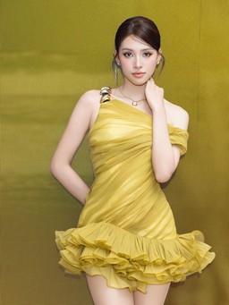 Biến hóa phong cách với trang phục dự tiệc gợi cảm cuốn hút