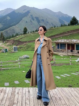 ‘Nâng cấp’ phong cách giao mùa cùng áo măng tô thanh lịch