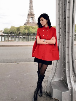 Mềm mại và ấm áp, áo choàng poncho ‘chiều lòng’ mọi quý cô sành điệu