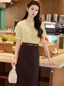 Màu vàng bơ, gam màu thu dịu dàng qua cách phối hiện đại, trẻ trung