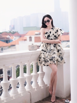 Chất liệu voan tơ 'phủ sóng' mọi ngóc ngách