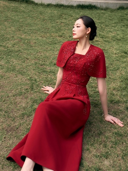 Ba tông màu dự tiệc sang trọng ai cũng mặc dịp đầu xuân năm mới