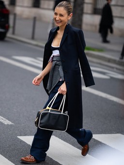 Những đôi giày giúp quần xanh trông thời trang hơn ngay lập tức