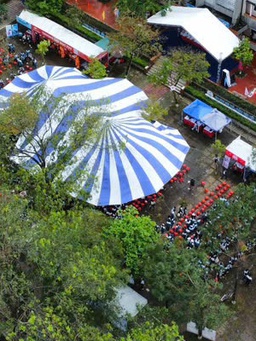 Vượt đèo Cùa đến ngày hội Tư vấn mùa thi: Học sinh Quảng Trị chủ động tìm cơ hội vào đại học