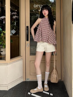 Đánh thức phong cách retro cùng những đường kẻ ca rô mê hoặc