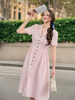 Đánh thức phong cách thường ngày từ những đường kẻ sọc