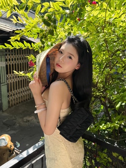 Túi da quai xích, lựa chọn thông minh của nàng sành điệu