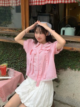 Hóa nàng thơ trong tích tắc cùng áo sơ mi ngắn tay bồng