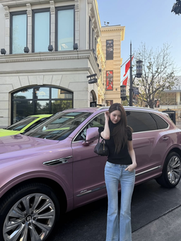 Bản phối sắc xanh dịu dàng sánh đôi cùng đen cá tính