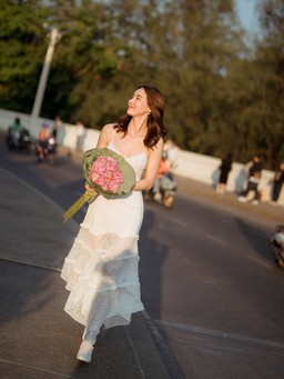 Váy ren và vẻ đẹp 'nàng thơ' đang chiếm sóng mùa hè