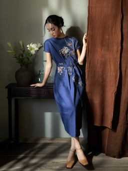 Vừa mát vừa sang khi chọn váy linen ngày nắng