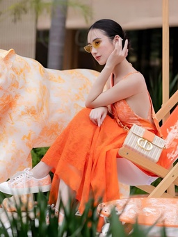 'Giải nhiệt' ngày hè cùng những sắc màu thời trang đang được ưa chuộng