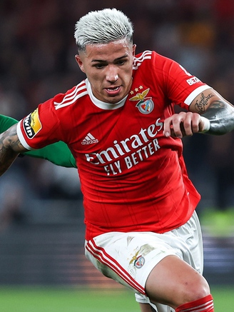 Chelsea tung ‘bom tấn’ phút cuối quyết giành ngôi sao Enzo Fernandez từ Benfica