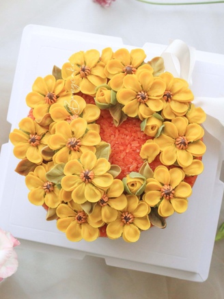 Đẹp ngỡ ngàng với những chiếc bánh sinh nhật bằng xôi đậu