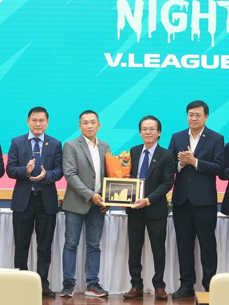 V-League ổn định nguồn tài trợ, sẵn sàng cho mùa giải đặc biệt