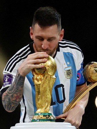 Vì sao Messi vượt Haaland, Mbappe để giành Quả bóng vàng 2023?