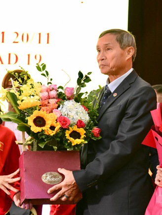 Tri ân HLV Mai Đức Chung và trao thưởng các tuyển thủ Việt Nam giành HCV ASIAD 19