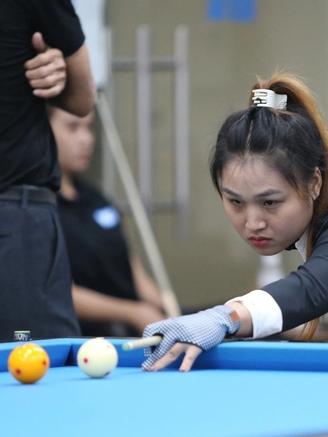 Tín hiệu vui tại giải billiards carom 3 băng nữ TP.HCM mở rộng