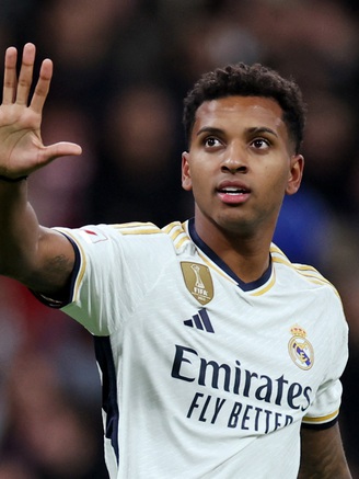 Rodrygo thể hiện phong độ kinh ngạc, Real Madrid tạo nên cuộc đua 'song mã' với Girona