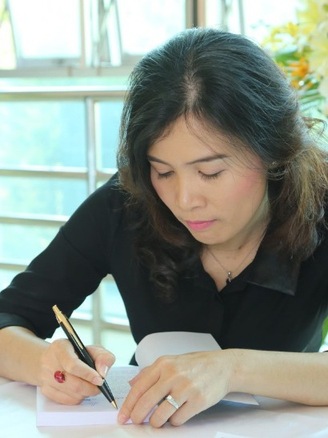Vụ án Đặng Thị Hàn Ni: Bà Nguyễn Phương Hằng rút yêu cầu bồi thường 500 tỉ