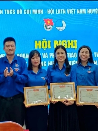 Tư vấn hướng nghiệp cho hơn 1.000 thanh niên