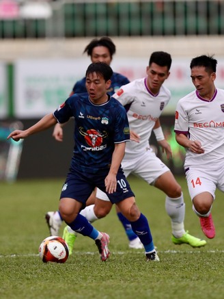 Lịch thi đấu và trực tiếp V-League hôm nay (8.12): 'Đại chiến' trên sân Pleiku