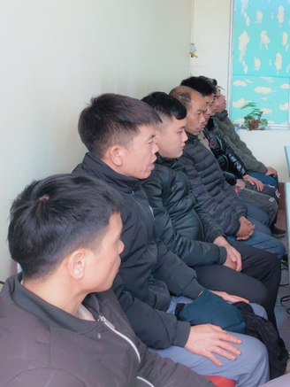 Quảng Ninh: Tạm giữ 7 con bạc, thu hơn 200 triệu đồng