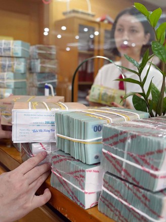Ngân hàng Nhà nước bơm ròng tiền ra thị trường, hỗ trợ thanh khoản