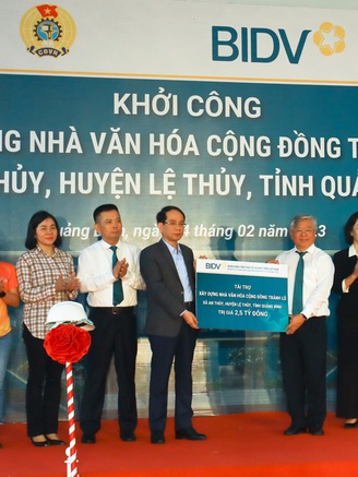 BIDV tặng nhà văn hóa cộng đồng tránh lũ tại Quảng Bình