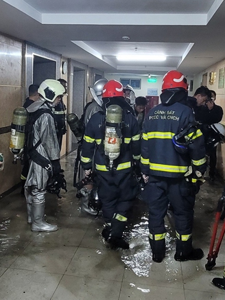 Cháy chung cư HH3C Linh Đàm, 120 người thoát nạn