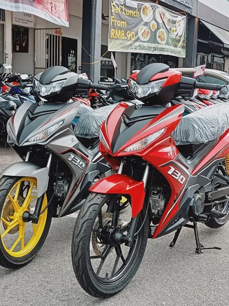 Xe máy 'Made in Malaysia' có bản cải tiến, thiết kế giống Yamaha Exciter 2021