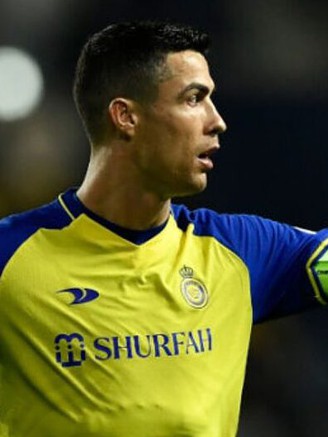 Cristiano Ronaldo ghi bàn từ chấm phạt đền, CLB Al-Nassr hòa chật vật Al-Fateh