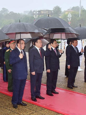 Lãnh đạo Đảng, Nhà nước viếng Chủ tịch Hồ Chí Minh nhân 93 năm Ngày thành lập Đảng