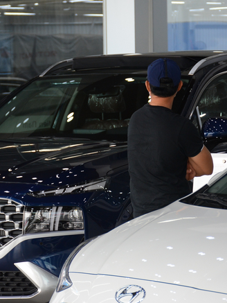 Hyundai Santa Fe tại Việt Nam hết 'ngáo giá', quay đầu giảm hơn 100 triệu đồng