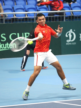 Lý Hoàng Nam giúp quần vợt Việt Nam cầm chân Indonesia ở vòng play-off Davis Cup