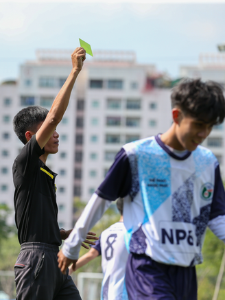 Nói không với bạo lực tại giải bóng đá Thanh Niên Sinh viên Việt Nam