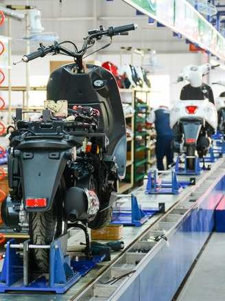 Thị trường xe máy Việt Nam: Sản lượng tăng, sức mua giảm