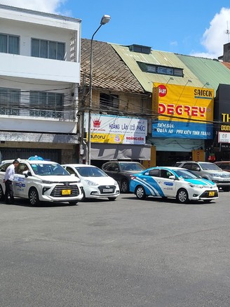 Sẽ sửa đổi hoặc thay thế quy định về giá trông giữ xe ở Lâm Đồng