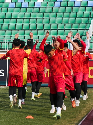 U.20 Việt Nam được đổi sân tập, có lực lượng mạnh nhất đấu U.20 Qatar