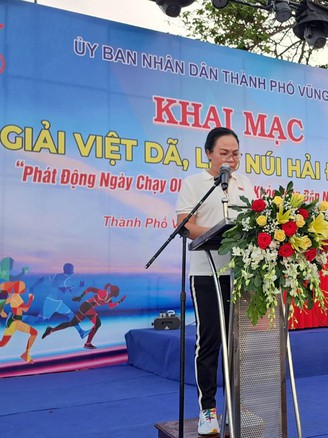 Bà Rịa-Vũng Tàu: Hơn 10.000 người tham gia giải việt dã, leo núi Hải Đăng