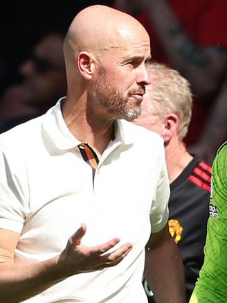 HLV Erik ten Hag tiết lộ đã ngủ ngon sau khi tống khứ Cristiano Ronaldo khỏi M.U