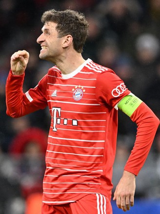 Thomas Muller thừa nhận Bayern cần đến may mắn để hạ PSG