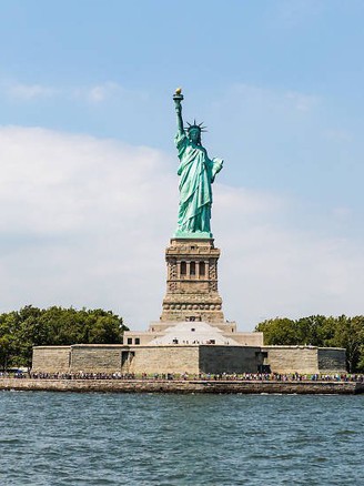 Thông tin giả trong hồ sơ xin visa Mỹ thường bị phát hiện như thế nào?