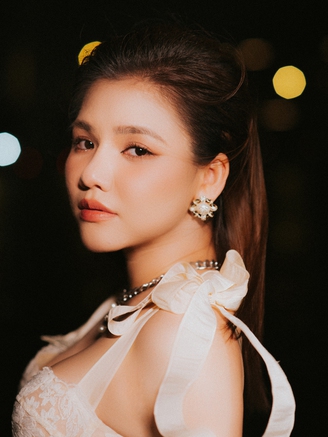 Myra Trần tung MV 'cạnh tranh' với 'OST Lật mặt 6'